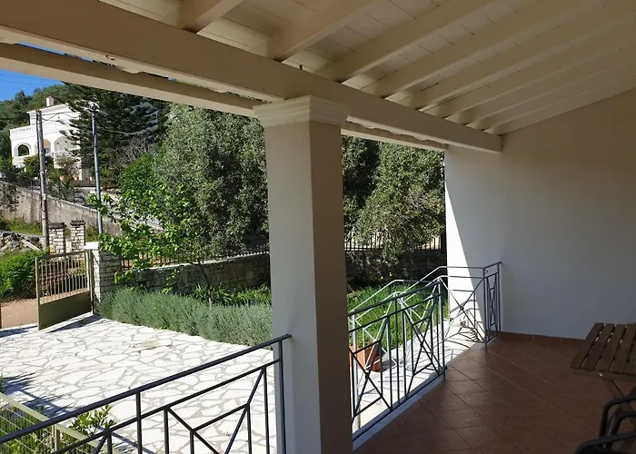 Kassiopi Central House